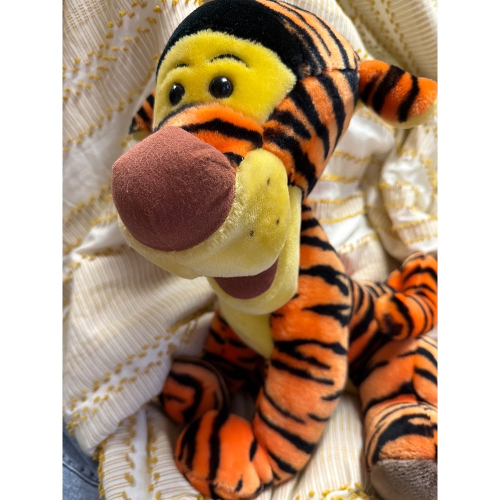 Disney Parks Tigger Plush Winnie the Pooh Vintage Disneyland World 16 Inch